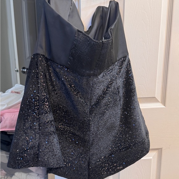 Zara short style romper - Picture 2 of 2